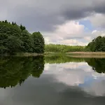 Hébergement de vacances Mit Eigenem Boot & 2 Fahrraedern Ca 100 M Zum An Den Sieben Seen *