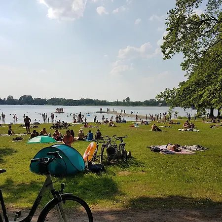 Mit Eigenem Boot & 2 Fahrraedern Ca 100 M Zum An Den Sieben Seen *