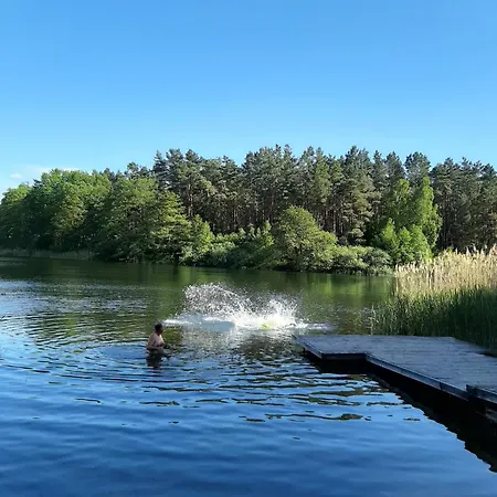 Casa de Férias Mit Eigenem Boot & 2 Fahrraedern Ca 100 M Zum An Den Sieben Seen *