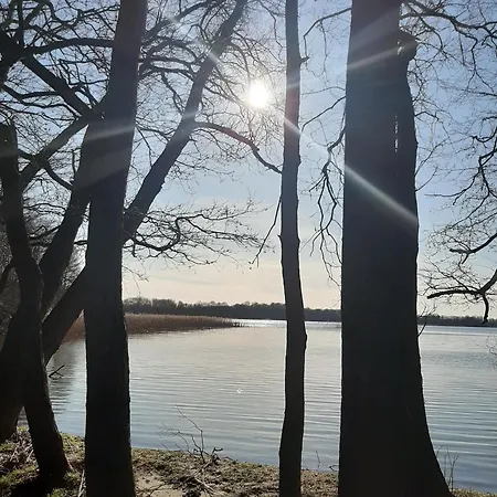 Mit Eigenem Boot & 2 Fahrraedern Ca 100 M Zum An Den Sieben Seen *
