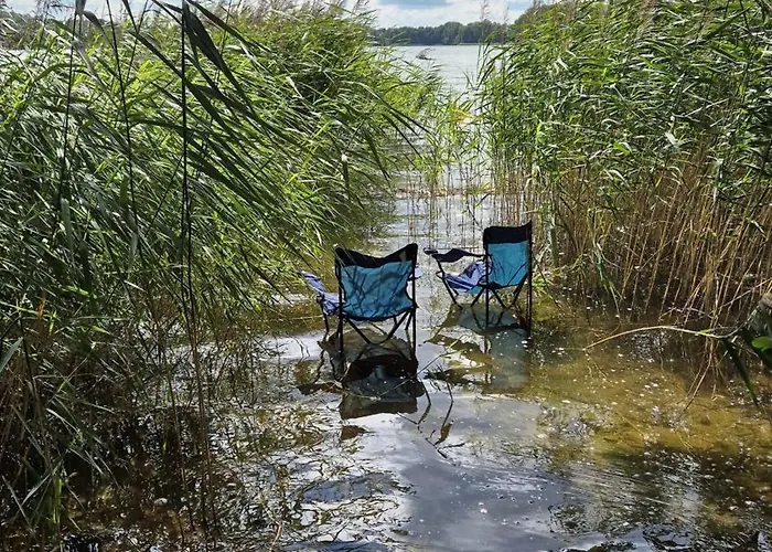 Ferienhaus Mit Eigenem Boot & 2 Fahrraedern 100 M Zum See An Den Sieben Seen * Lohmen (Mecklenburg-Vorpommern)