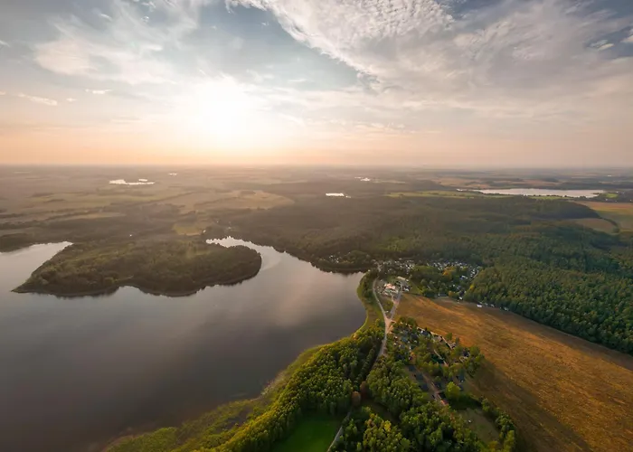 Hébergement de vacances Ferienhaus Mit Eigenem Boot & 2 Fahrraedern 100 M Zum See An Den Sieben Seen Lohmen (Mecklenburg-Vorpommern)