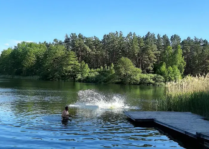 Hébergement de vacances Ferienhaus Mit Eigenem Boot & 2 Fahrraedern 100 M Zum See An Den Sieben Seen *