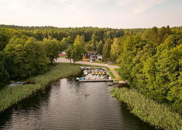 Ferienhaus Mit Eigenem Boot & 2 Fahrraedern 100 M Zum See An Den Sieben Seen