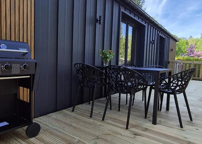 Ferienhaus Mit Eigenem Boot & 2 Fahrraedern 100 M Zum See An Den Sieben Seen Hébergement de vacances